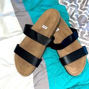 Double strap sandles